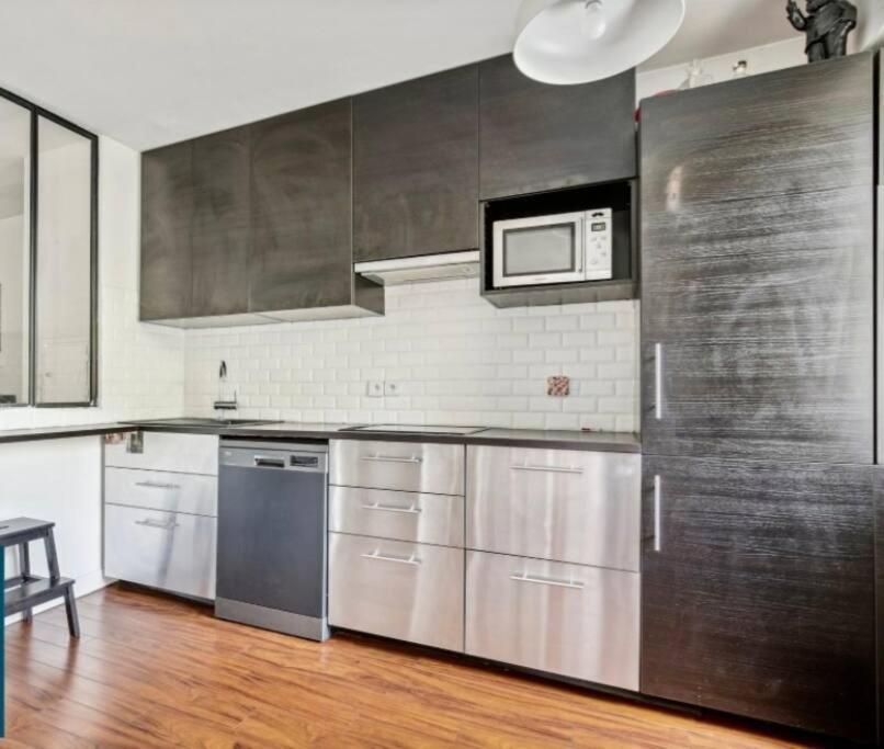 Paris : Appartement Familial Avec Parking Prive Clichy Exterior foto